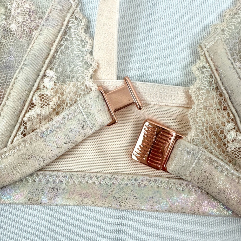 Savage x Fenty Caged Lace Front Closure Bralette Iridescent Small - Picture 5 of 7